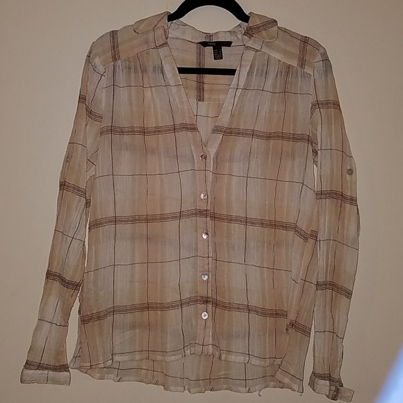 Casual Mango buttoned down top - Picture 3 of 5